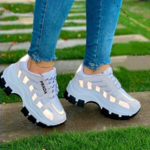 TENIS DEPORTIVO PRADA 2
