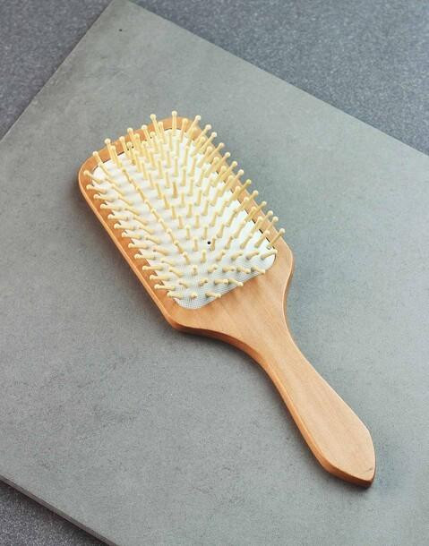 Cepillo Para Cabello De Bambú