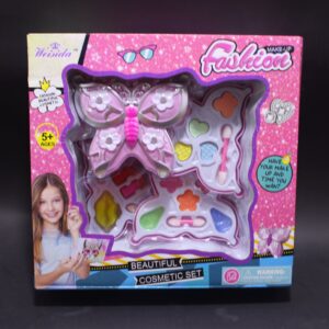 Maquillaje mariposa triple
