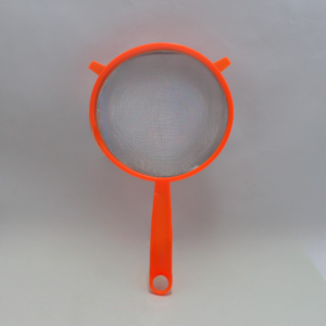 Colador plastico 18cm