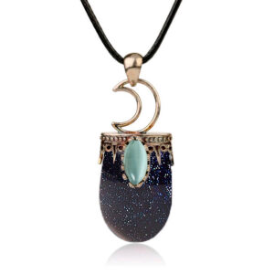 Collar Media Luna Cuarzo Lluvia de Plata
