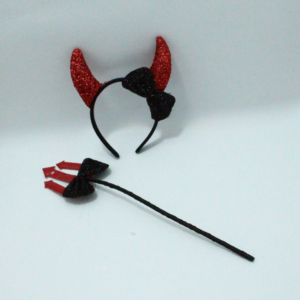 DIADEMA CACHOS DIABLA + TRINCHTE